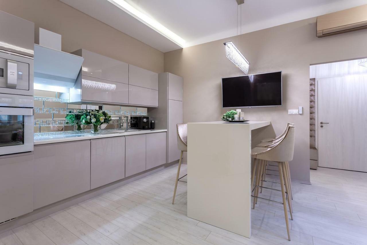 Xen Premium Apartment Budapest Esterno foto